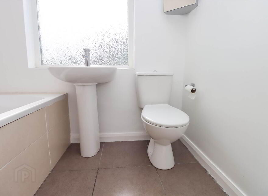 38 Moatview Park, Dundonald, Belfast, BT16 2BE