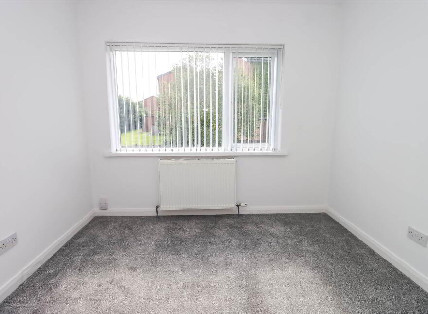 38 Moatview Park, Dundonald, Belfast, BT16 2BE