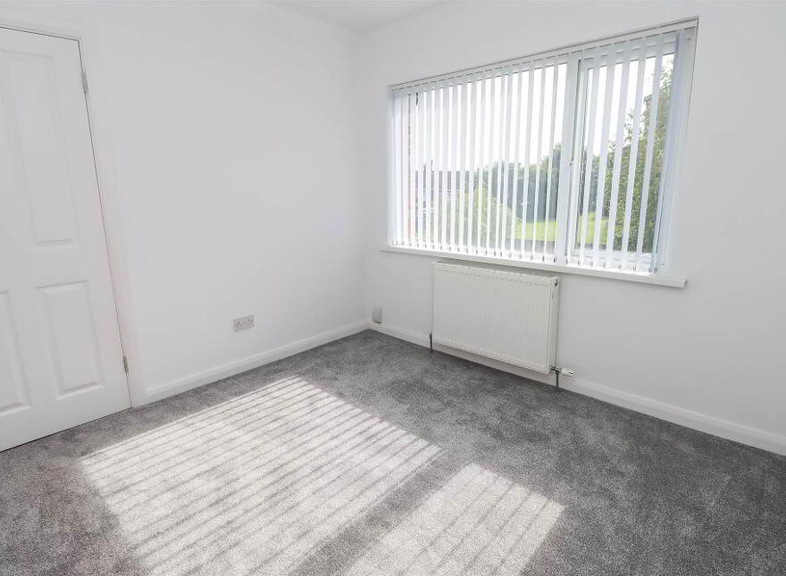 38 Moatview Park, Dundonald, Belfast, BT16 2BE