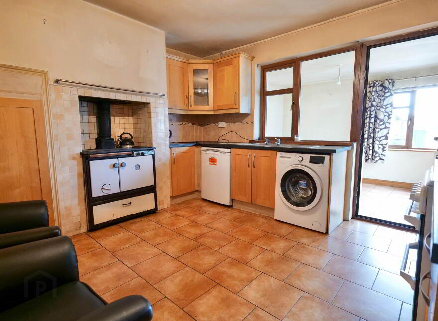 14 Ash Hill, Kilmallock, V35X925
