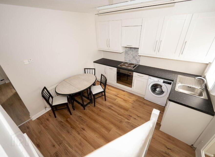 25 Downshire Road, Belfast, Holywood, BT18 9LX