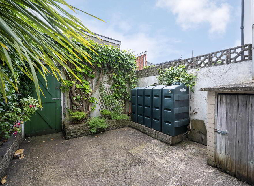 25 Downshire Road, Belfast, Holywood, BT18 9LX