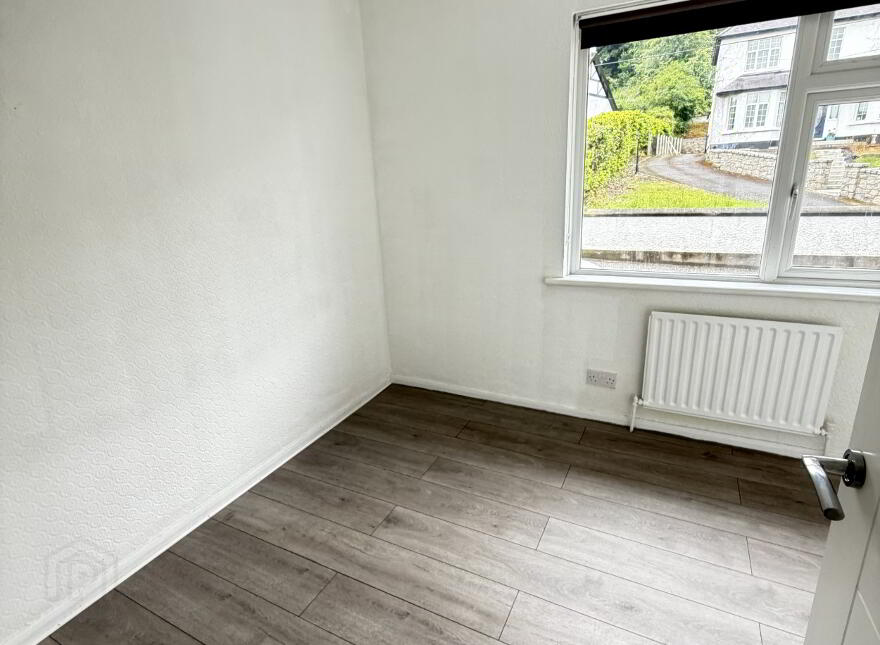 111 Drumalane Park, Newry, BT35 8AU