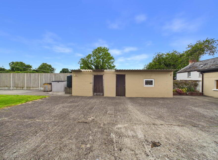 Bedford, Mainstreet, Piltown, E32TW28