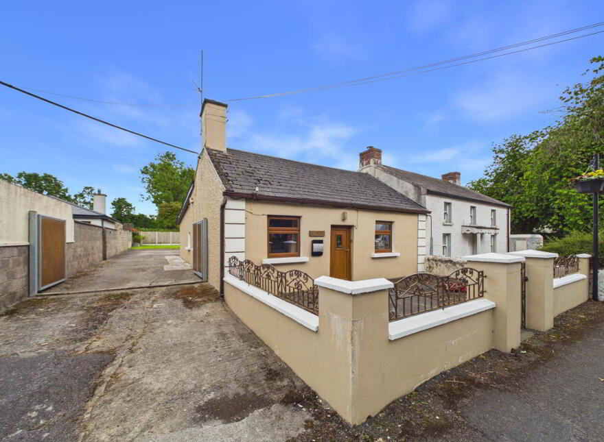 Bedford, Mainstreet, Piltown, E32TW28