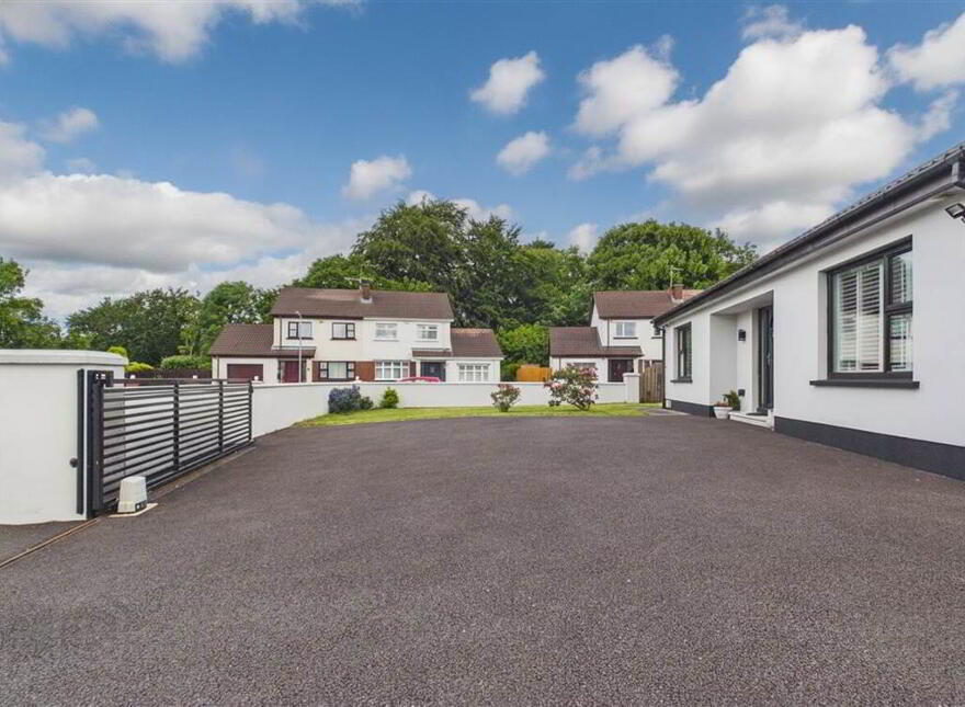 2 Laurel Grove, Newry, BT34 1TP