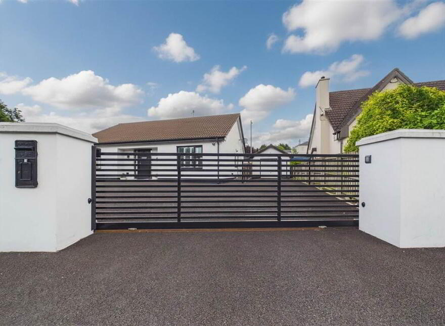 2 Laurel Grove, Newry, BT34 1TP