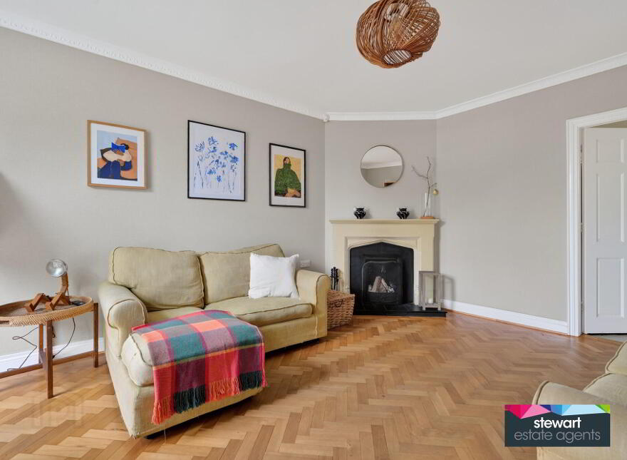 10 Glebe Crescent, Moira, BT67 0TR