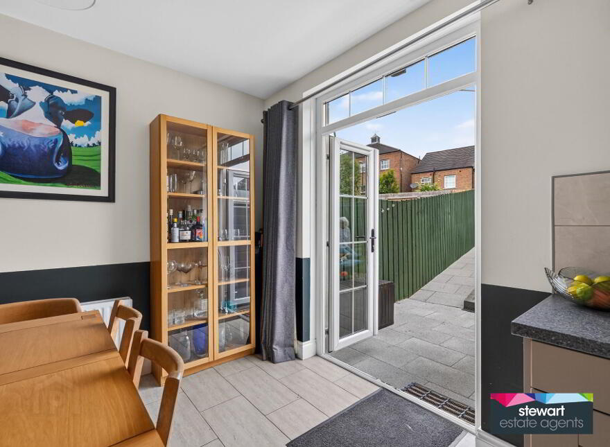 10 Glebe Crescent, Moira, BT67 0TR
