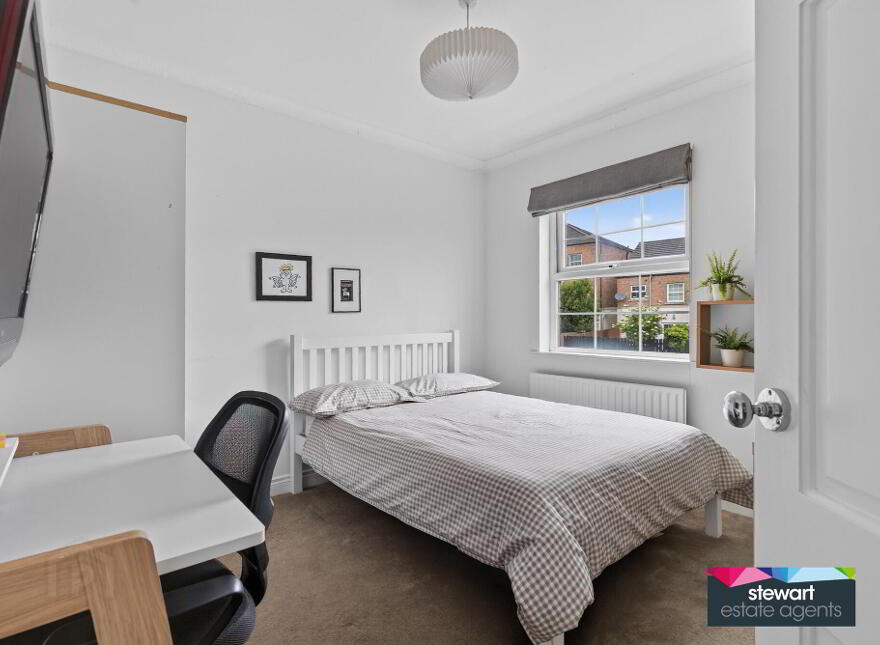 10 Glebe Crescent, Moira, BT67 0TR
