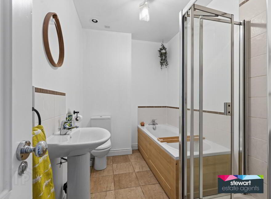 10 Glebe Crescent, Moira, BT67 0TR