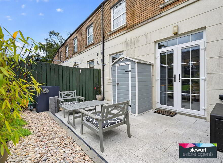 10 Glebe Crescent, Moira, BT67 0TR