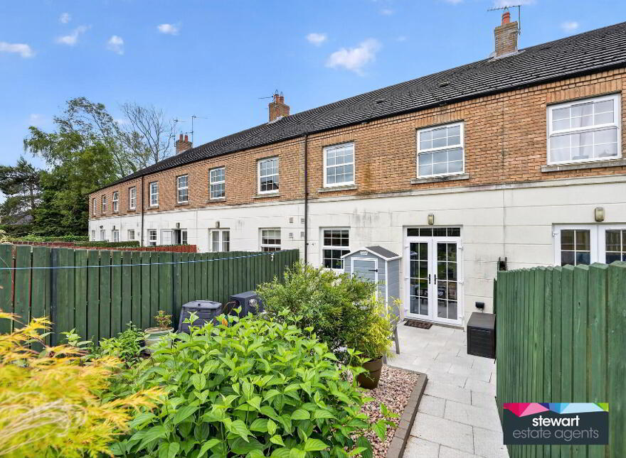 10 Glebe Crescent, Moira, BT67 0TR
