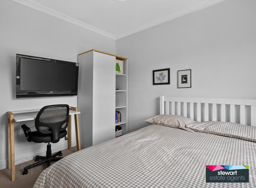 10 Glebe Crescent, Moira, BT67 0TR