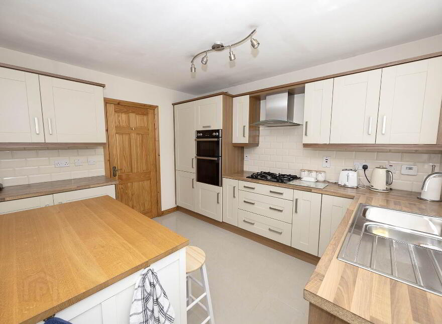 83 River Glade Manor, Lurgan, Craigavon, BT66 8RR