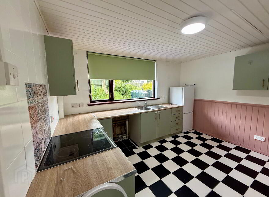 5 Iris Link, Twinbrook, Belfast, BT17 0BJ