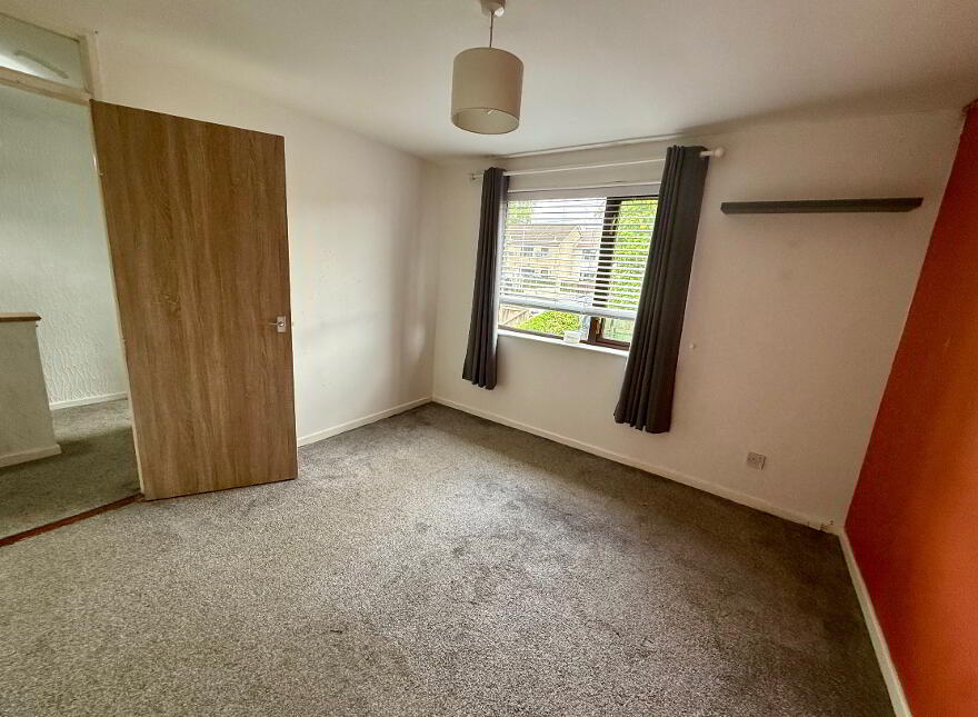 5 Iris Link, Twinbrook, Belfast, BT17 0BJ