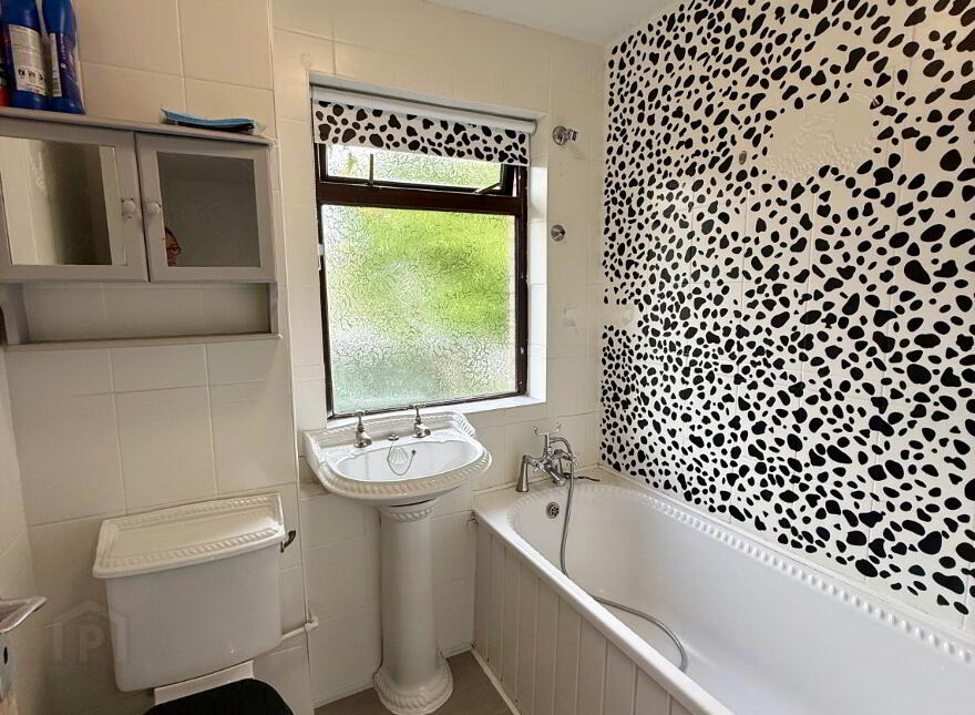 5 Iris Link, Twinbrook, Belfast, BT17 0BJ