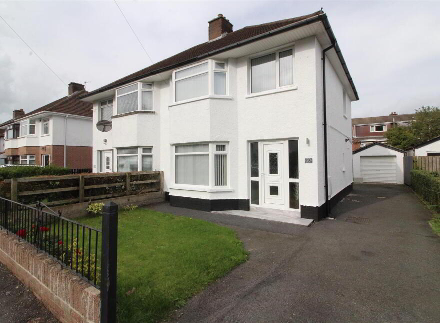 20 Osterley Park, Newtownabbey, BT36 6EW