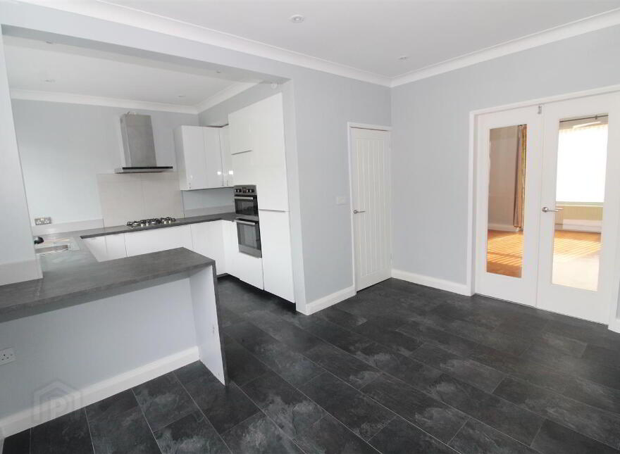20 Osterley Park, Newtownabbey, BT36 6EW