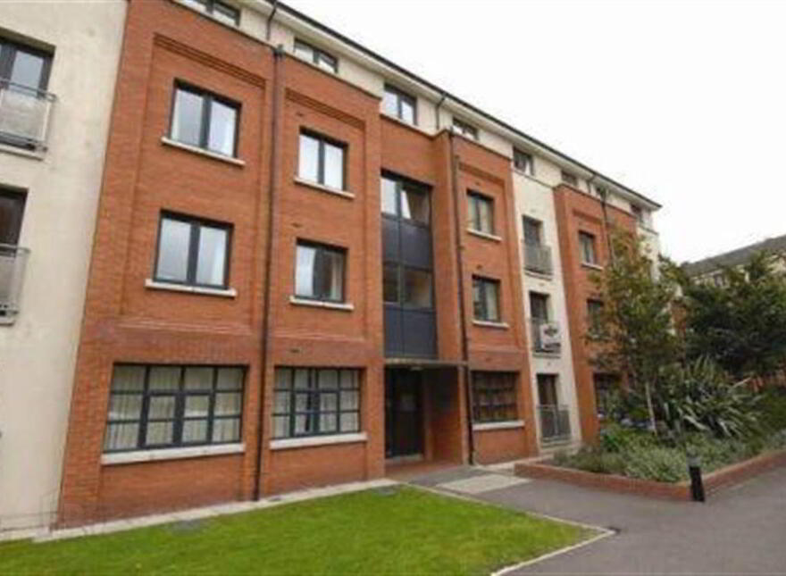 Apt 9 Dunmore Building, 32 Old Bakers Court, Belfast, BT6 8QX photo