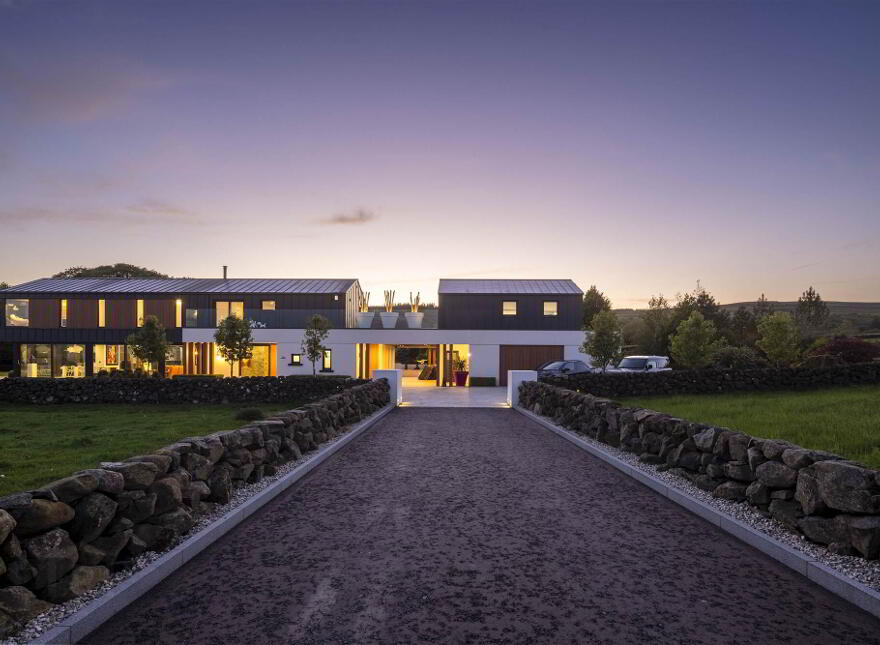 26B Killycarn Road, Broughshane, BT42 4LY