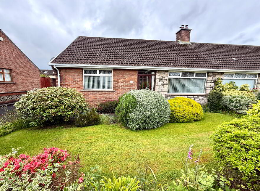 52 Blackburn Crescent, Londonderry, BT47 5QG