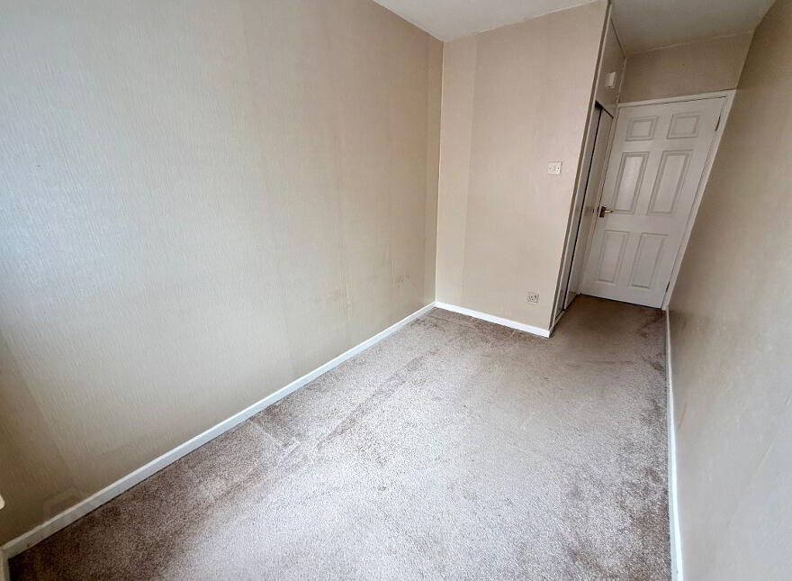 52 Blackburn Crescent, Londonderry, BT47 5QG