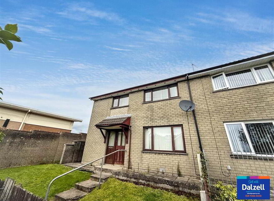 12 Nicholson Gardens, Lisburn, BT28 1YW