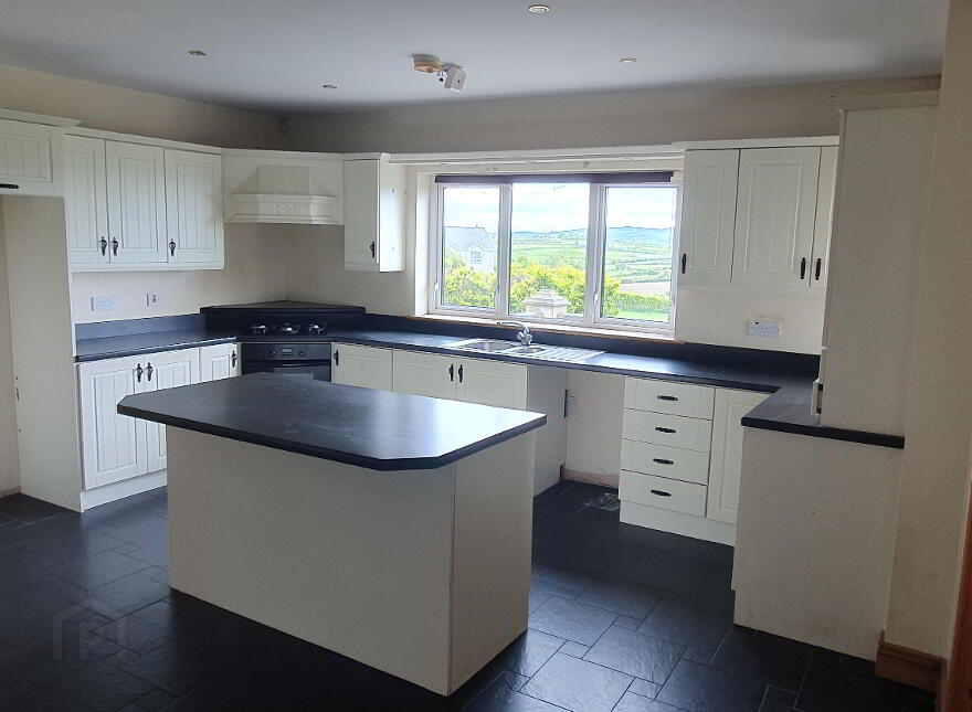 Lismoghry, Saint Johnston, Lifford, F93YW44