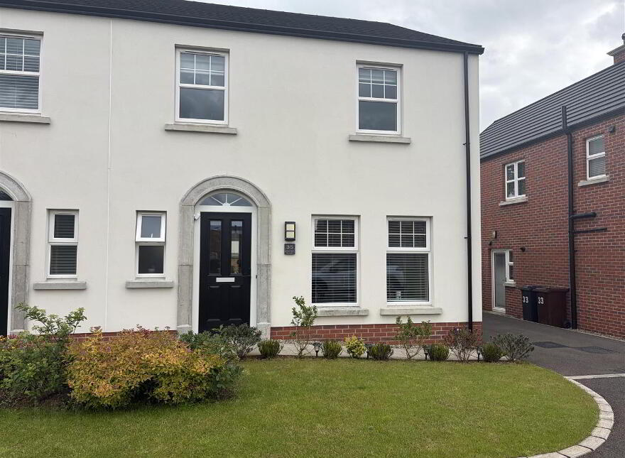 35 Rushfield Place, Ballyclare, BT39 0FR