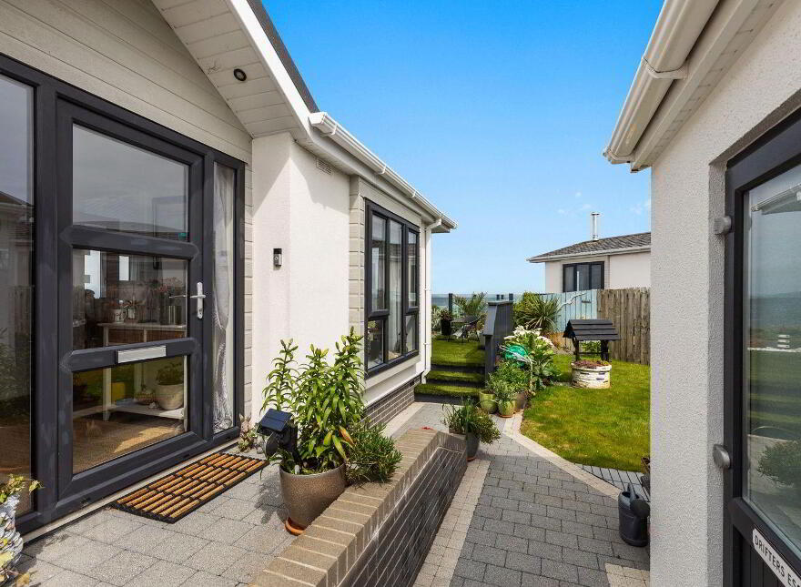 39 Seahaven Crescent, Groomsport, Bangor, BT19 6PR