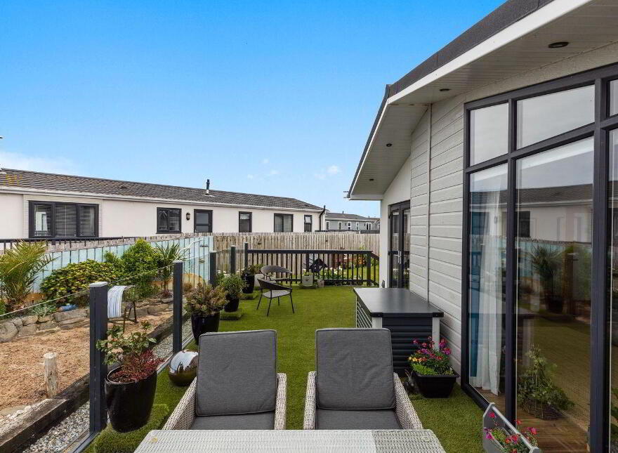 39 Seahaven Crescent, Groomsport, Bangor, BT19 6PR