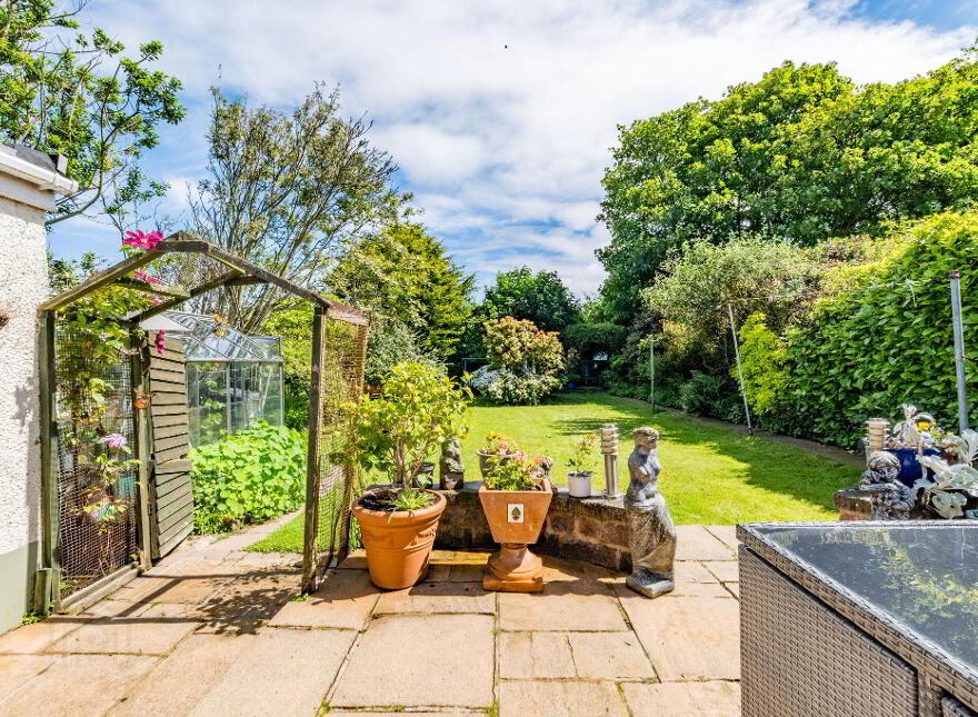 69 Hopefield Avenue, Portrush, BT56 8HE