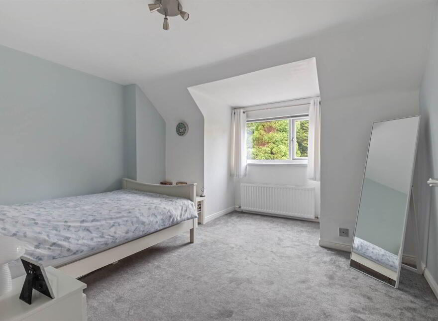 12 Kennel Bridge, Old Holywood Road, Belfast, BT4 2JN