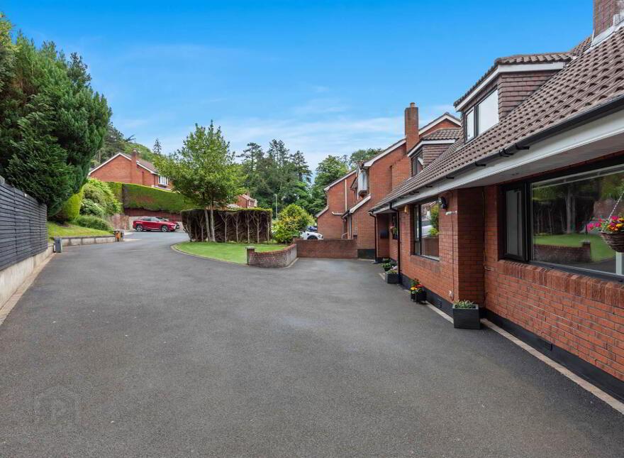 12 Kennel Bridge, Old Holywood Road, Belfast, BT4 2JN