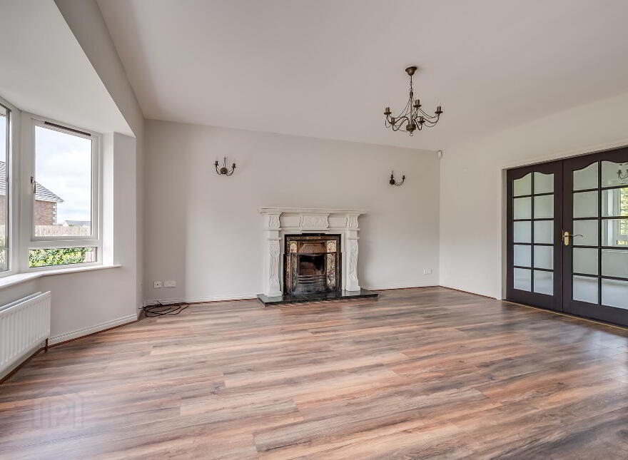 53 Hillsborough Road, Dromore, BT25 1QN