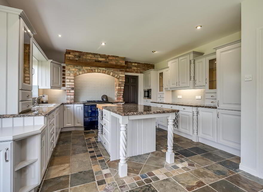 53 Hillsborough Road, Dromore, BT25 1QN