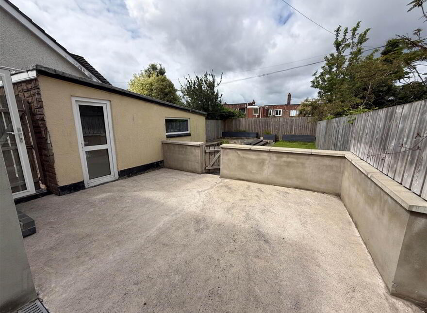 337 Cregagh Road, Belfast, BT6 0LE