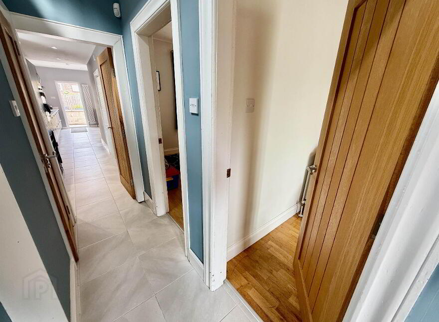 337 Cregagh Road, Belfast, BT6 0LE