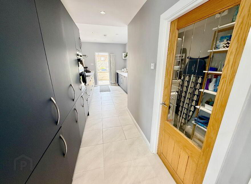 337 Cregagh Road, Belfast, BT6 0LE