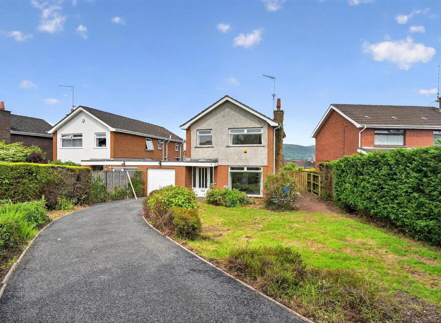 75 Trossachs Drive, Belfast, BT10 0HU