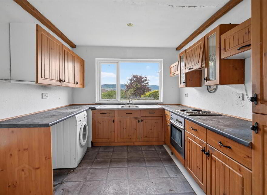 75 Trossachs Drive, Belfast, BT10 0HU