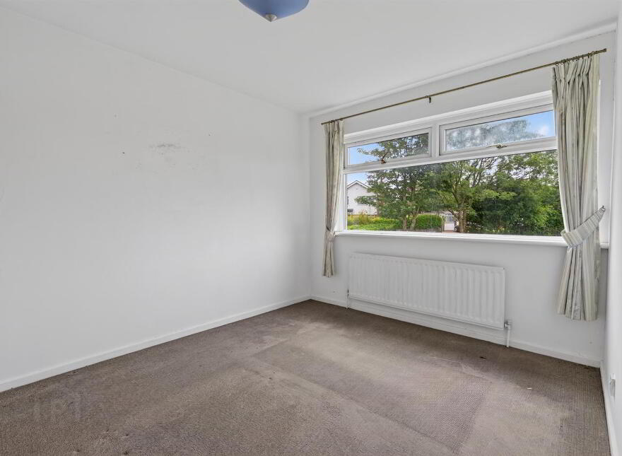 75 Trossachs Drive, Belfast, BT10 0HU