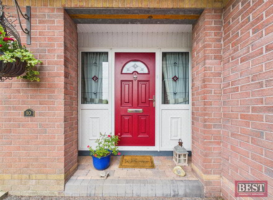 10 Oak Vale Avenue, Newry, BT34 2BQ