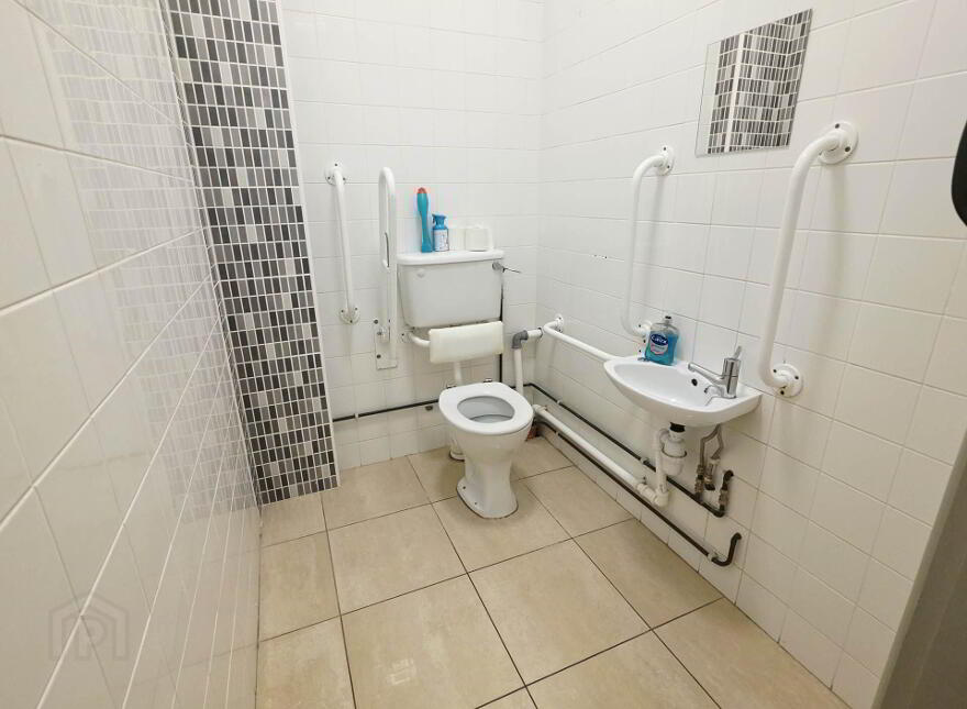 Unit 3, Lisnarick Road, Irvinestown, BT94 1EY