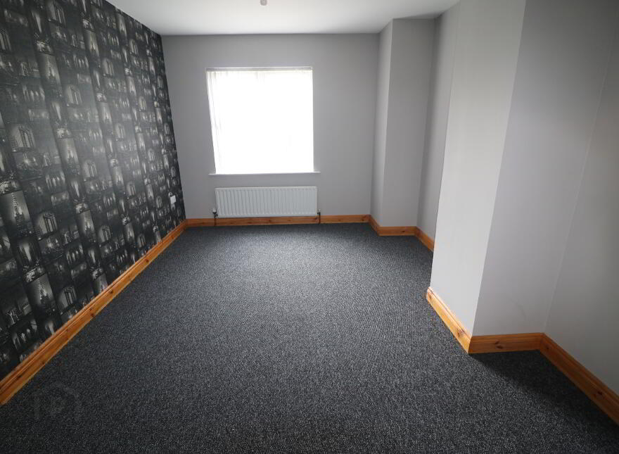 103 Rossdale, Ballymena, BT42 2SJ