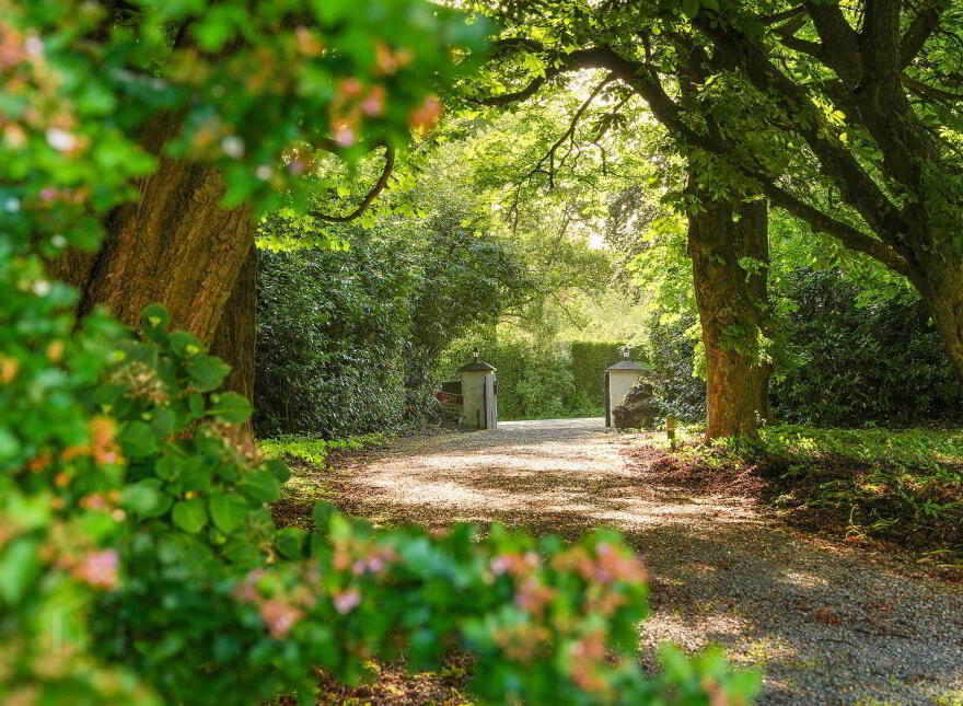 Kiltennel House, With Lodge And Stables, Kiltennel, Ballymoney, Y25YR61