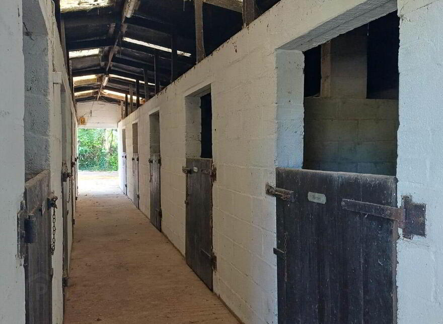 Kiltennel House, With Lodge And Stables, Kiltennel, Ballymoney, Y25YR61