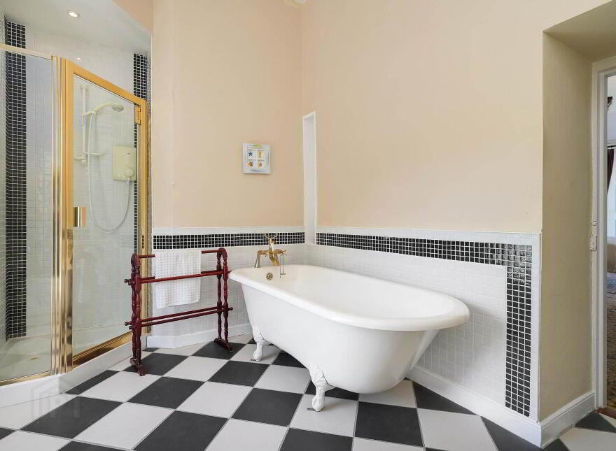 Kiltennel House, With Lodge And Stables, Kiltennel, Ballymoney, Y25YR61
